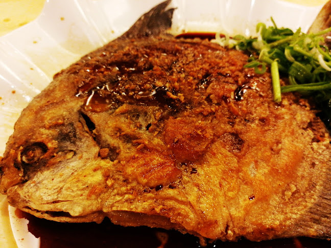 Rainbow Seafood Restaurant - Menglembu