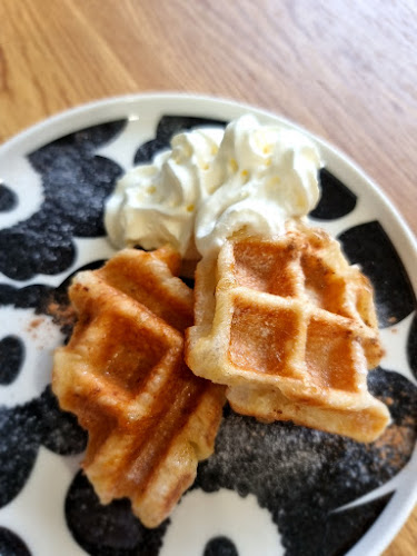 Opinii despre Taman Hati Studio & Cafe în Petaling Jaya - Gastronomi dan perhotelan