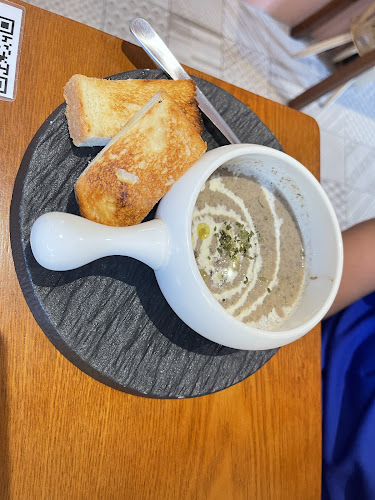 6, Jln Tanjong Tokong, Kampung Raya Baharu, 10250 Tanjung Tokong, Pulau Pinang