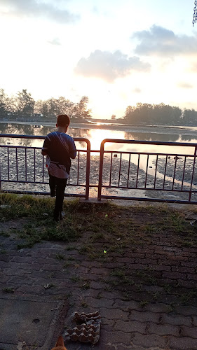 Kedai Makan Pok Leh - Gastronomi dan perhotelan