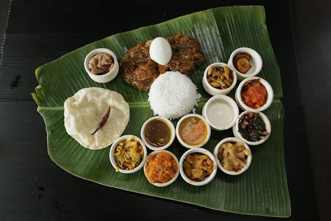 Dekiya Corner - Gastronomi dan perhotelan