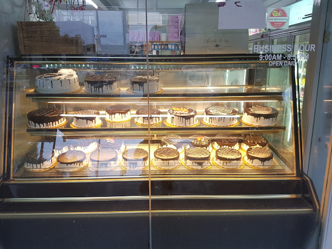 Jenni The Cake & Bake Shop - Gastronomi dan perhotelan