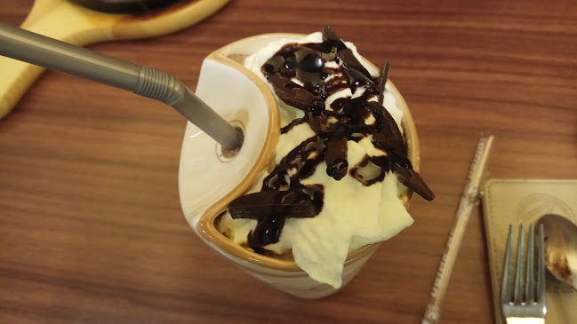 Comentarii opinii despre Molten Chocolate Cafe Uptown Damansara