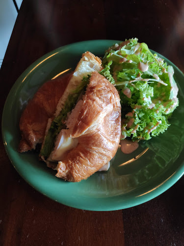 Rekindle - Gastronomi dan perhotelan