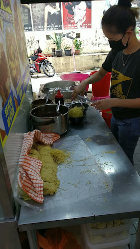 Opinii despre Restaurant 111 Bee Fatt în Petaling Jaya - Gastronomi dan perhotelan