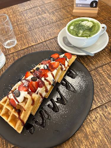 Opinii despre 95 Degres Art Cafe în Subang Jaya - Gastronomi dan perhotelan