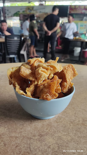 Comentarii opinii despre Pusat Makanan Lye Lye