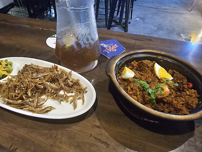 Opinii despre Tipsy Monkey în Skudai - Gastronomi dan perhotelan