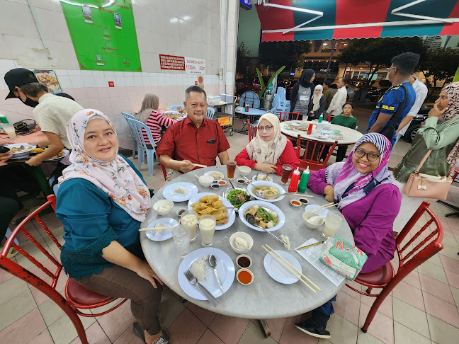 47, Jln Memanda 9, Taman Dato Ahmad Razali, 68000 Ampang, Selangor