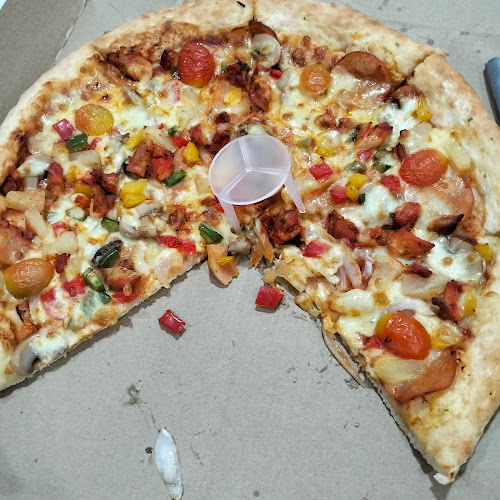 US PIZZA - USJ Taipan - Subang Jaya