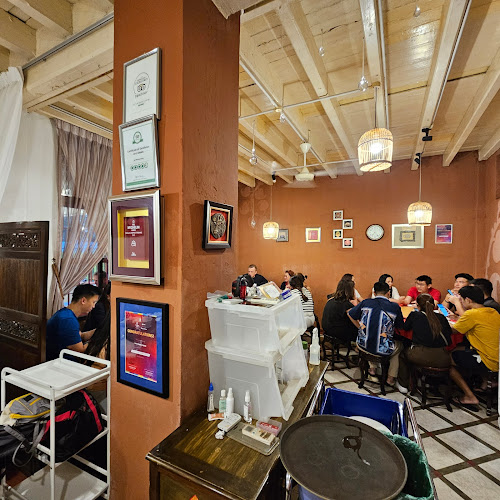 100,102, 104, Jalan Kedah, George Town, 10050 George Town, Pulau Pinang