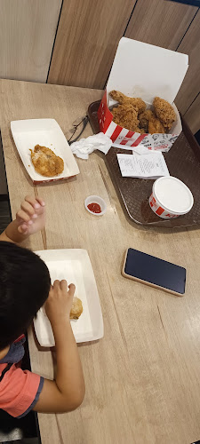 Comentarii opinii despre KFC