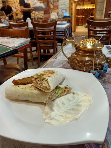 27, Jalan Glasiar, Taman Tasek, 80200 Johor Bahru, Johor