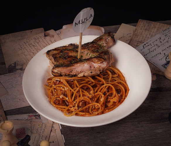 Opinii despre Mula Coffee Bar by KICKSTART în Alor Gajah - Gastronomi dan perhotelan