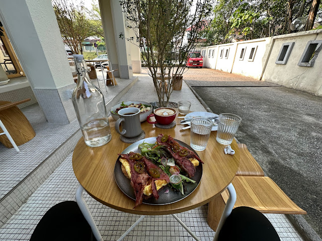 RaRa Coffee Bandar Utama