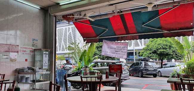 Restoran Home Town Yong Tow Foo (Ampang Point Branch)