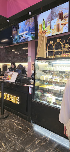 Comentarii opinii despre TAKA Patisserie Miri