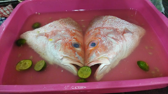 pusat penjaja, Lot 340 jalan lojin boyok, Kampung Cina, Kampung Dusun Nyior, 24000 Chukai, Terengganu