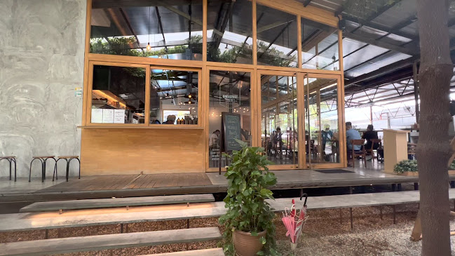 Breakfast Thieves APW Bangsar