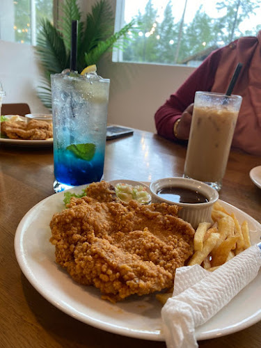 Opinii despre BUWA Cafe în Kuala Dungun - Gastronomi dan perhotelan