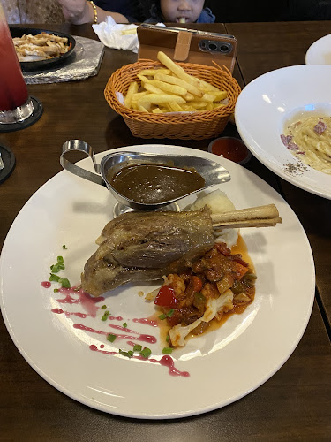 Opinii despre Wadihana Islamic Steakhouse în Johor Bahru - Gastronomi dan perhotelan