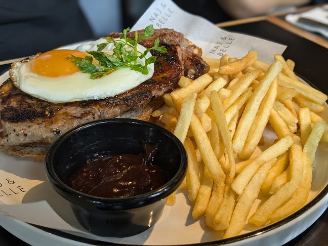 Comentarii opinii despre Naj & Belle Cafe Bangsar