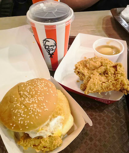 Comentarii opinii despre KFC