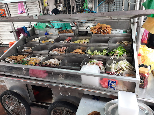 Comentarii opinii despre Pulau Tikus Hawker Center