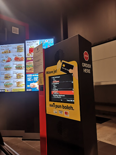 Opinii despre McDonald's Petronas USJ 1 DT în Subang Jaya - Gastronomi dan perhotelan