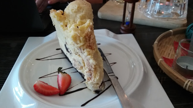 Comentarii opinii despre Simple Cafe And Treats