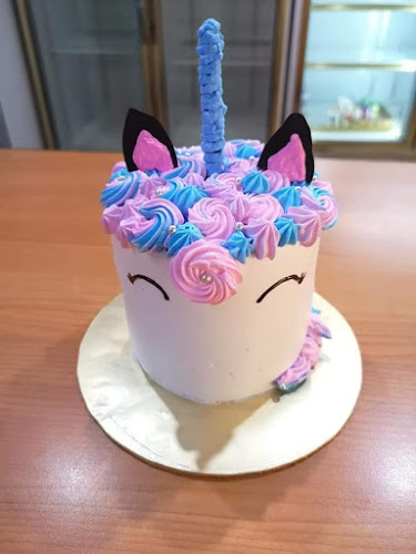 Opinii despre Bake master cake house 甜园西式饼屋 în Parit Buntar - Gastronomi dan perhotelan