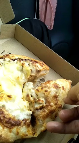 La Strada Pizzaria - Gastronomi dan perhotelan