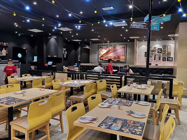 The Manhattan Fish Market @ VivaCity Megamall