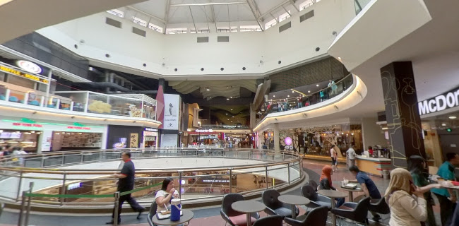 McDonald's - Mid Valley Megamall - Gastronomi dan perhotelan