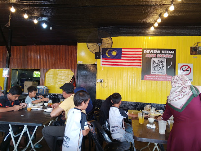 Opinii despre Nasi Ayam Samurai în Kuala Terengganu - Gastronomi dan perhotelan