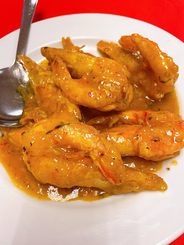 Hen Seafood Restaurant • Non Halal - Gastronomi dan perhotelan