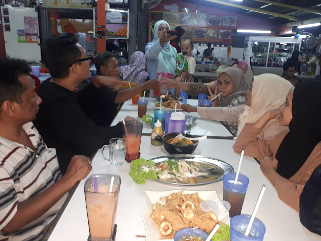 Opinii despre Warong Katana Ikan Bakar Hiliran în Kuala Terengganu - Gastronomi dan perhotelan