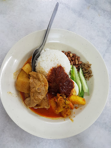 Comentarii opinii despre 明星茶餐室