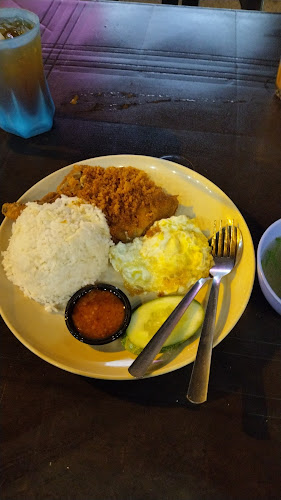 Opinii despre Akram Kuey Teow kerang în Alor Setar - Gastronomi dan perhotelan