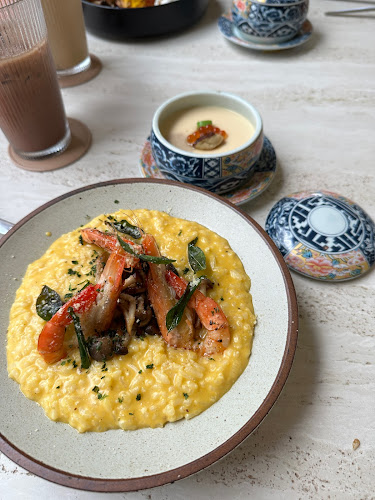 Comentarii opinii despre MokMok