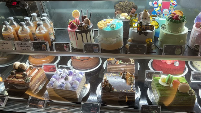 Moonlight Cake House (KSL)