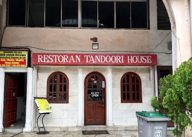 Comentarii opinii despre Restaurant D' Tandoori House