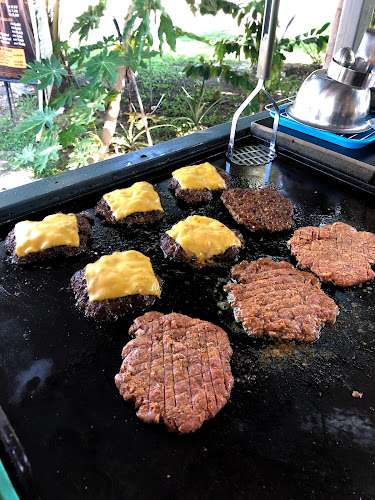 Mits Burger, Taman Melaka Baru, 75350 Batu Berendam, Malacca