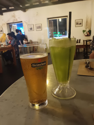 Comentarii opinii despre Magenta Restaurant