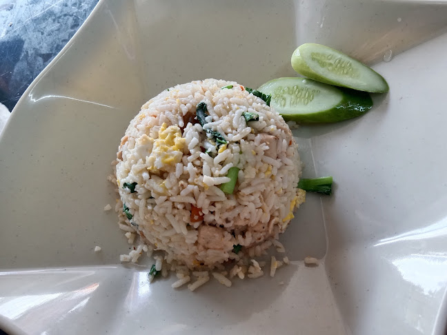 Opinii despre Warung Pok Nong Satar în Marang - Gastronomi dan perhotelan