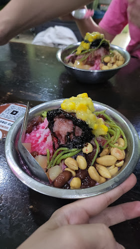 Opinii despre ROJAK N CENDOL PADANG IPOH în Ipoh - Gastronomi dan perhotelan