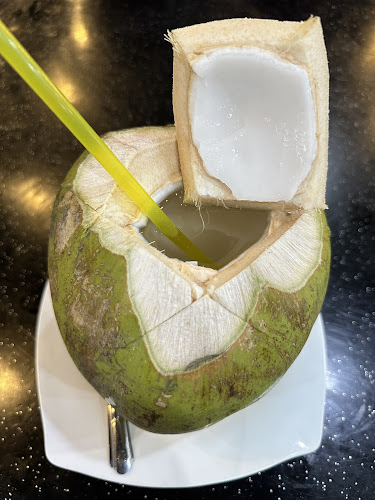 Az One Cafe - Gastronomi dan perhotelan