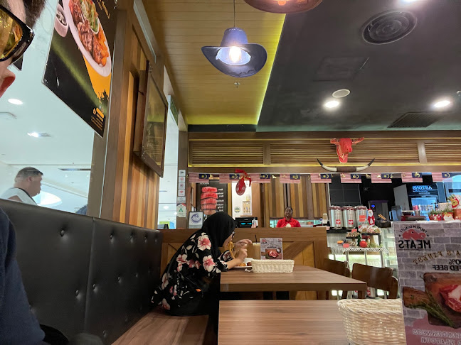 Comentarii opinii despre Astons Specialities @ Bukit Indah