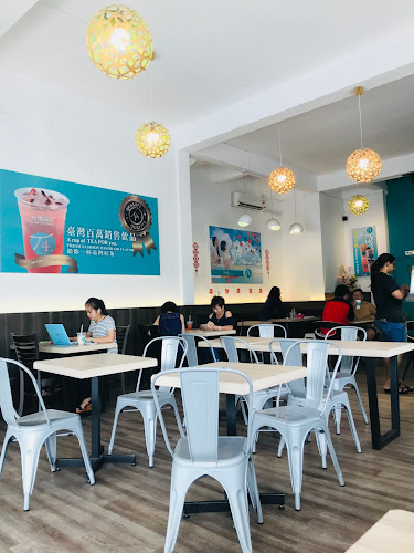 T4 Riam - Gastronomi dan perhotelan