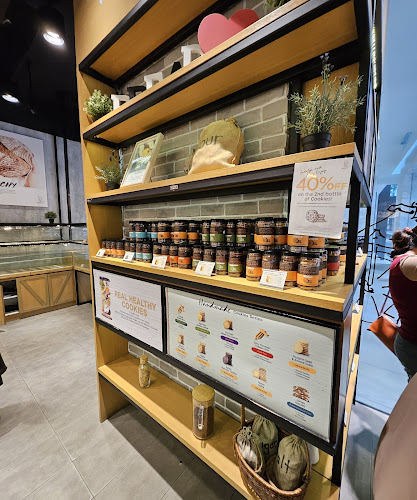 Comentarii opinii despre Hogan Bakery @ Lion Office Tower